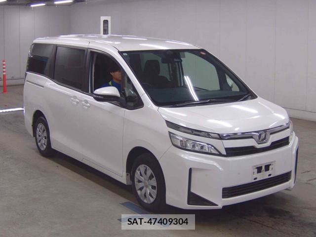 Toyota VOXY 2020-04 8647155-0