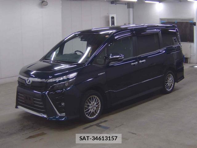 Toyota VOXY 2018-02 8647186-3