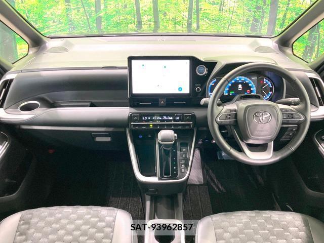 Toyota VOXY 2023-09 8647217-1