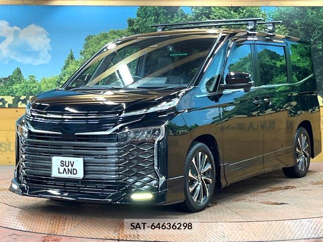 Toyota VOXY 2023-12 8647319-16