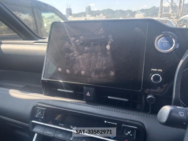 Toyota VOXY 2022-05 8647584-9