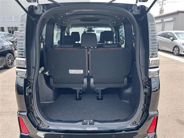 Toyota VOXY 2020-12 8647631-17