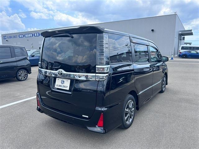 Toyota VOXY 2020-12 8647631-5