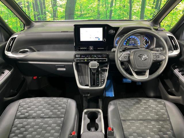 Toyota VOXY 2025-09 8647635-1