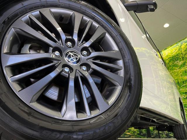 Toyota VOXY 2025-09 8647635-13