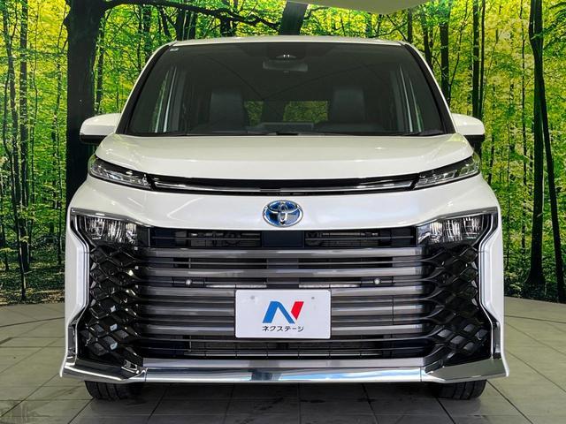 Toyota VOXY 2025-09 8647635-14