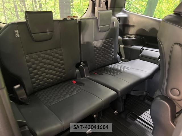 Toyota VOXY 2026-01 8647670-9