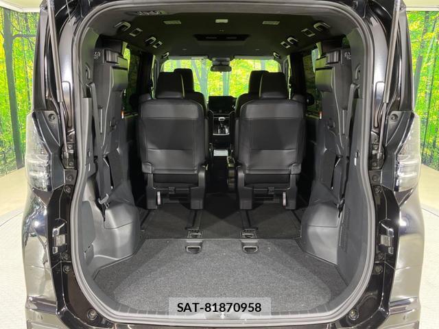Toyota VOXY 2025-02 8648193-10
