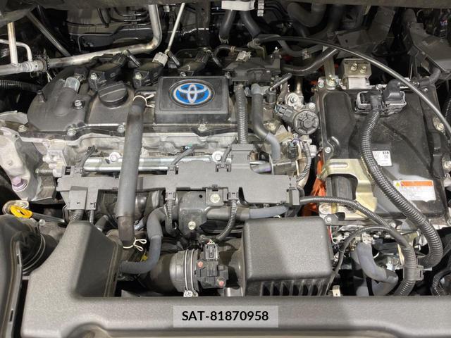 Toyota VOXY 2025-02 8648193-18