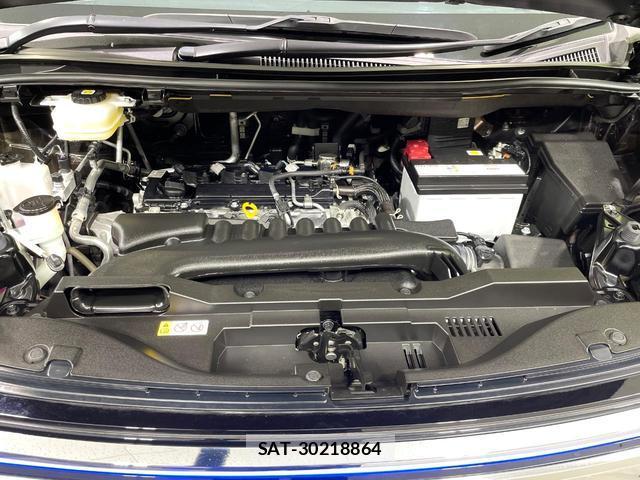 Toyota VOXY 2023-04 8648279-17