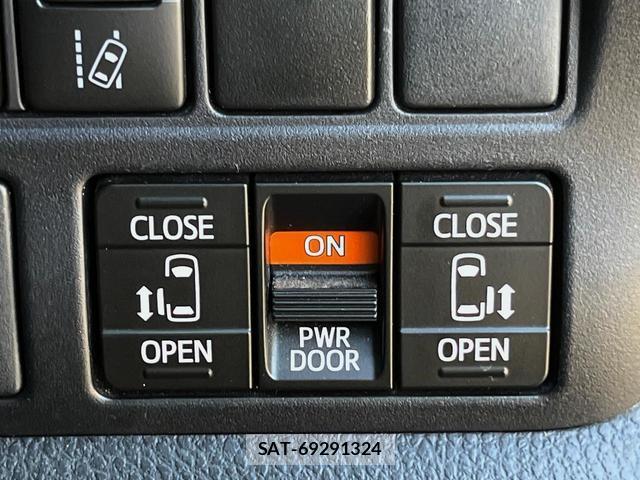 Toyota VOXY 2019-09 8648305-4