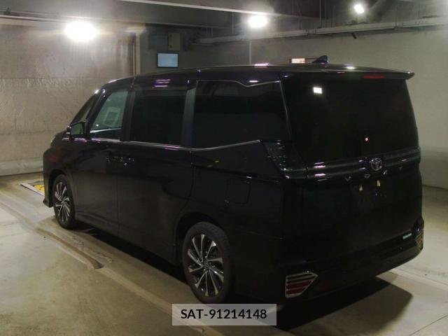 Toyota VOXY 2023-10 8649287-1