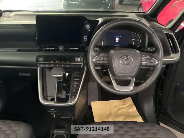 Toyota VOXY 2023-10 8649287-2
