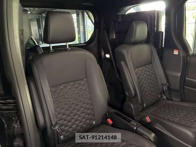 Toyota VOXY 2023-10 8649287-6