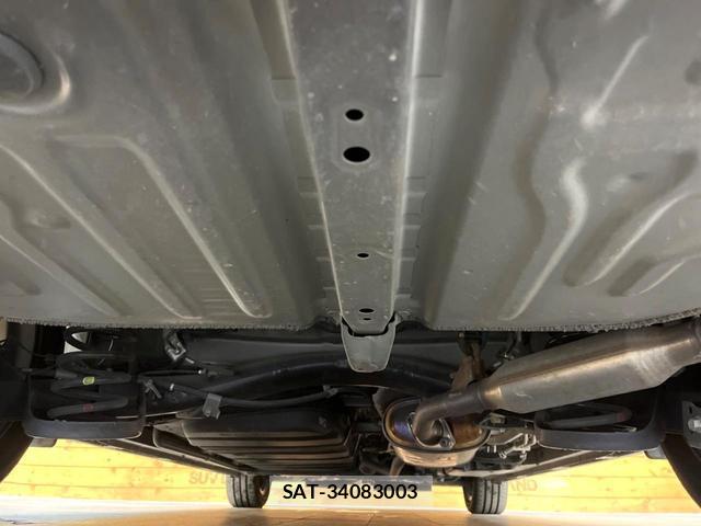 Toyota VOXY 2021-05 8649328-18