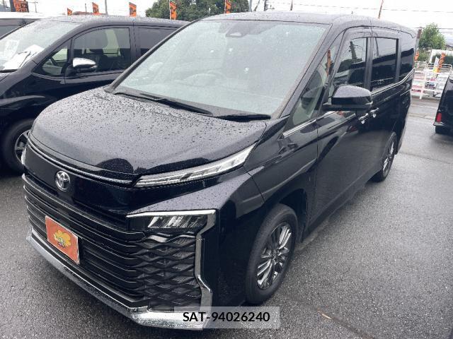 Toyota VOXY 2023-03 8649496-0