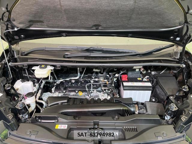 Toyota VOXY 2023-05 8649823-17