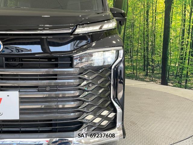 Toyota VOXY 2023-06 8650014-12