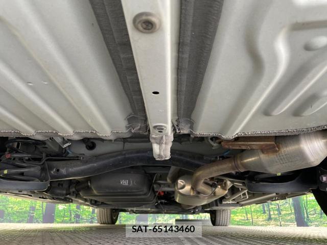 Toyota VOXY 2022-10 8650020-19