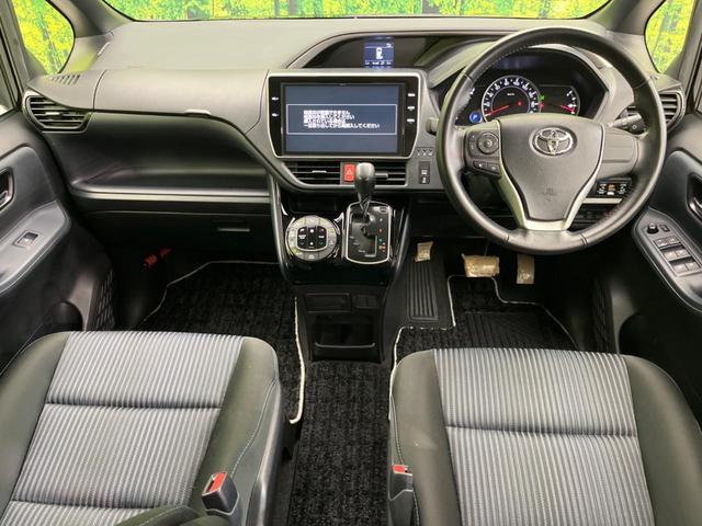 Toyota VOXY 2016-11 8650769-1