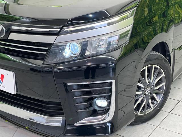 Toyota VOXY 2016-11 8650769-12