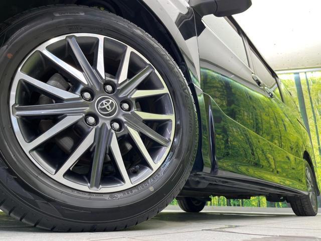 Toyota VOXY 2016-11 8650769-13