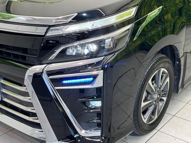 Toyota VOXY 2018-07 8650785-12
