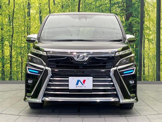 Toyota VOXY 2018-07 8650785-14