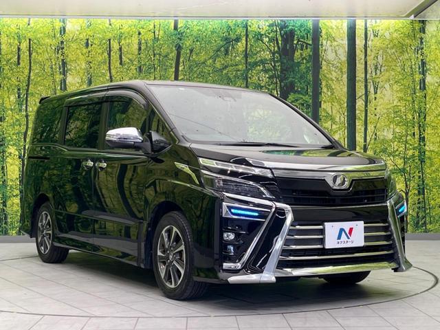Toyota VOXY 2018-07 8650785-16