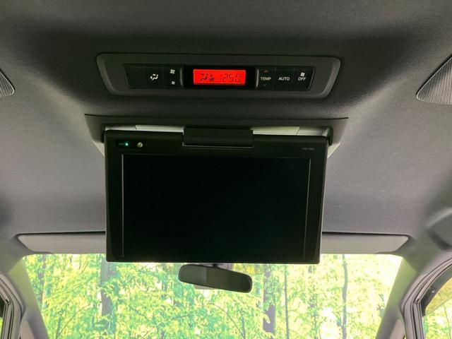 Toyota VOXY 2018-07 8650785-2