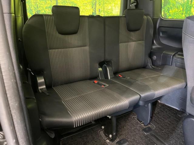 Toyota VOXY 2018-07 8650785-9