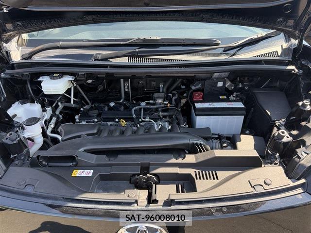 Toyota VOXY 2024-04 8650895-11