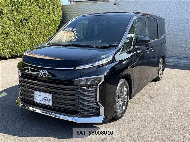 Toyota VOXY 2024-04 8650895-14
