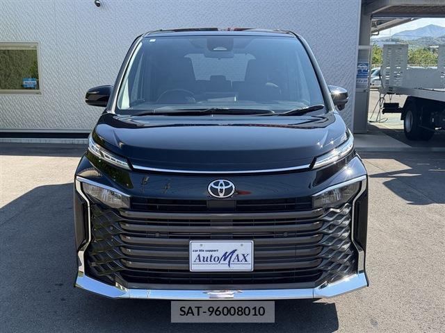 Toyota VOXY 2024-04 8650895-5