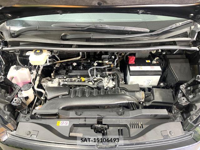 Toyota VOXY 2024-05 8651060-16