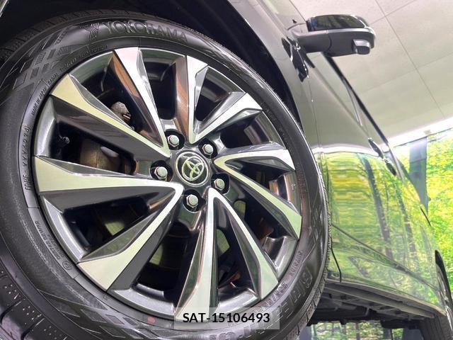 Toyota VOXY 2024-05 8651060-7