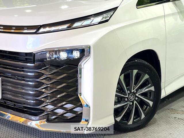 Toyota VOXY 2025-07 8651064-12