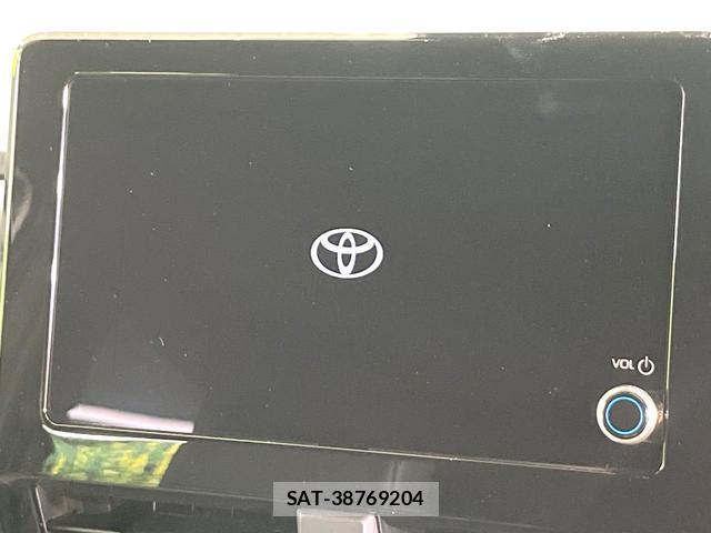 Toyota VOXY 2025-07 8651064-2