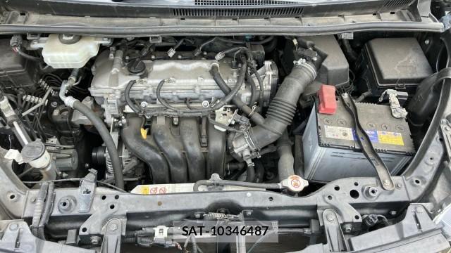 Toyota VOXY 2018-02 8651423-7