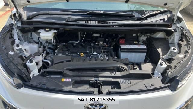Toyota VOXY 2023-01 8651468-7