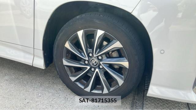 Toyota VOXY 2023-01 8651468-8