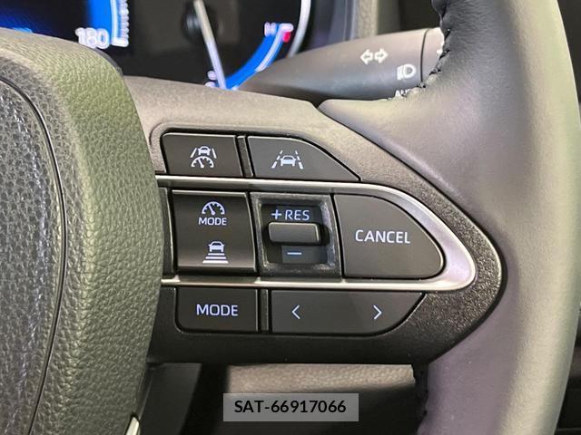 Toyota VOXY 2023-02 8651503-5