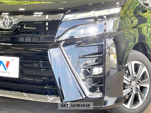 Toyota VOXY 2021-09 8651563-12