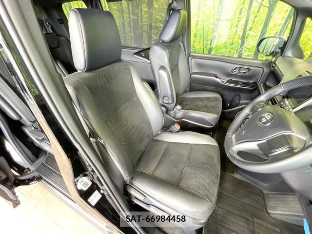 Toyota VOXY 2021-09 8651563-7