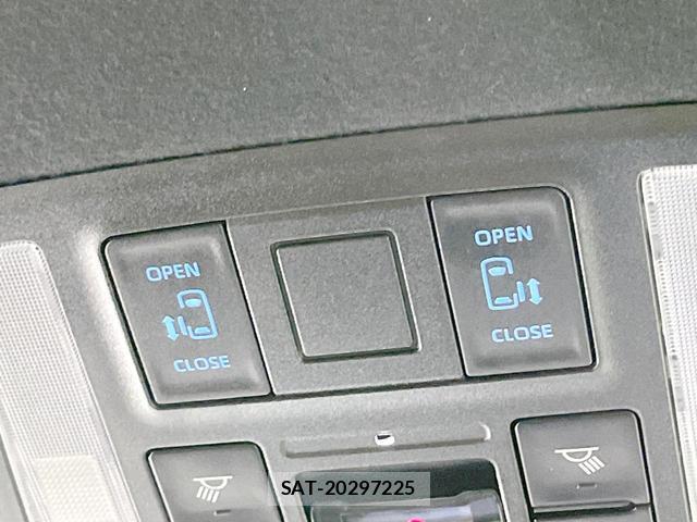 Toyota VOXY 2023-07 8651691-4