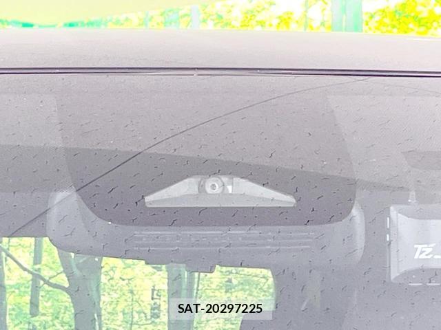 Toyota VOXY 2023-07 8651691-5