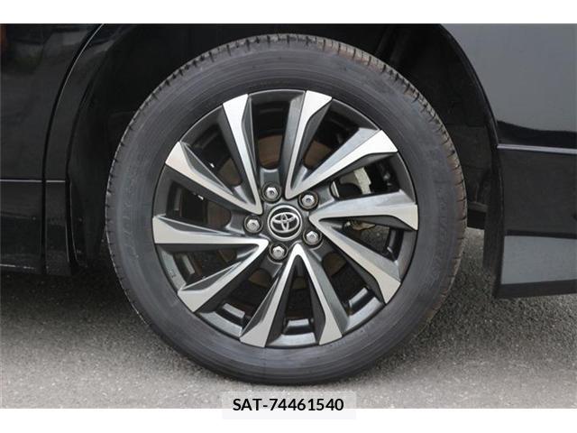 Toyota VOXY 2024-10 8651872-9