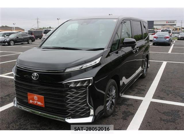 Toyota VOXY 2024-05 8651885-9