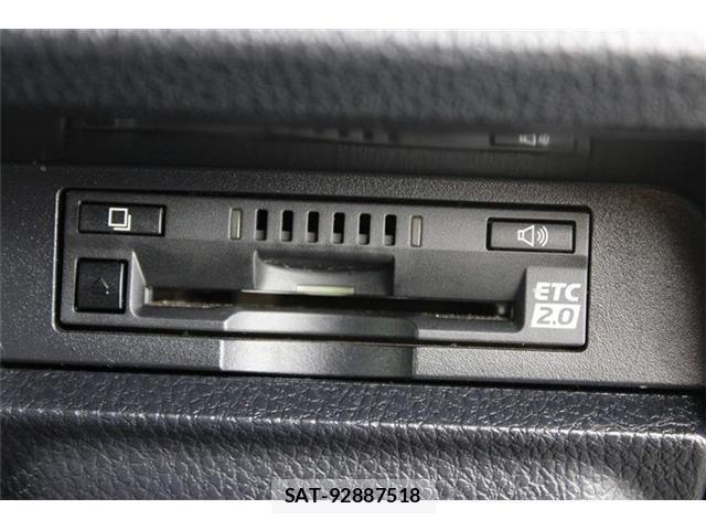 Toyota VOXY 2018-12 8651900-5