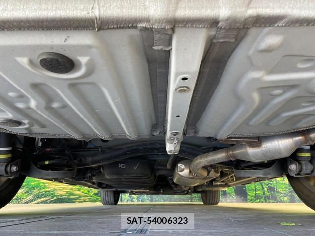 Toyota VOXY 2023-03 8652004-19